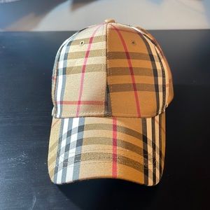 Patterned Beige Hat